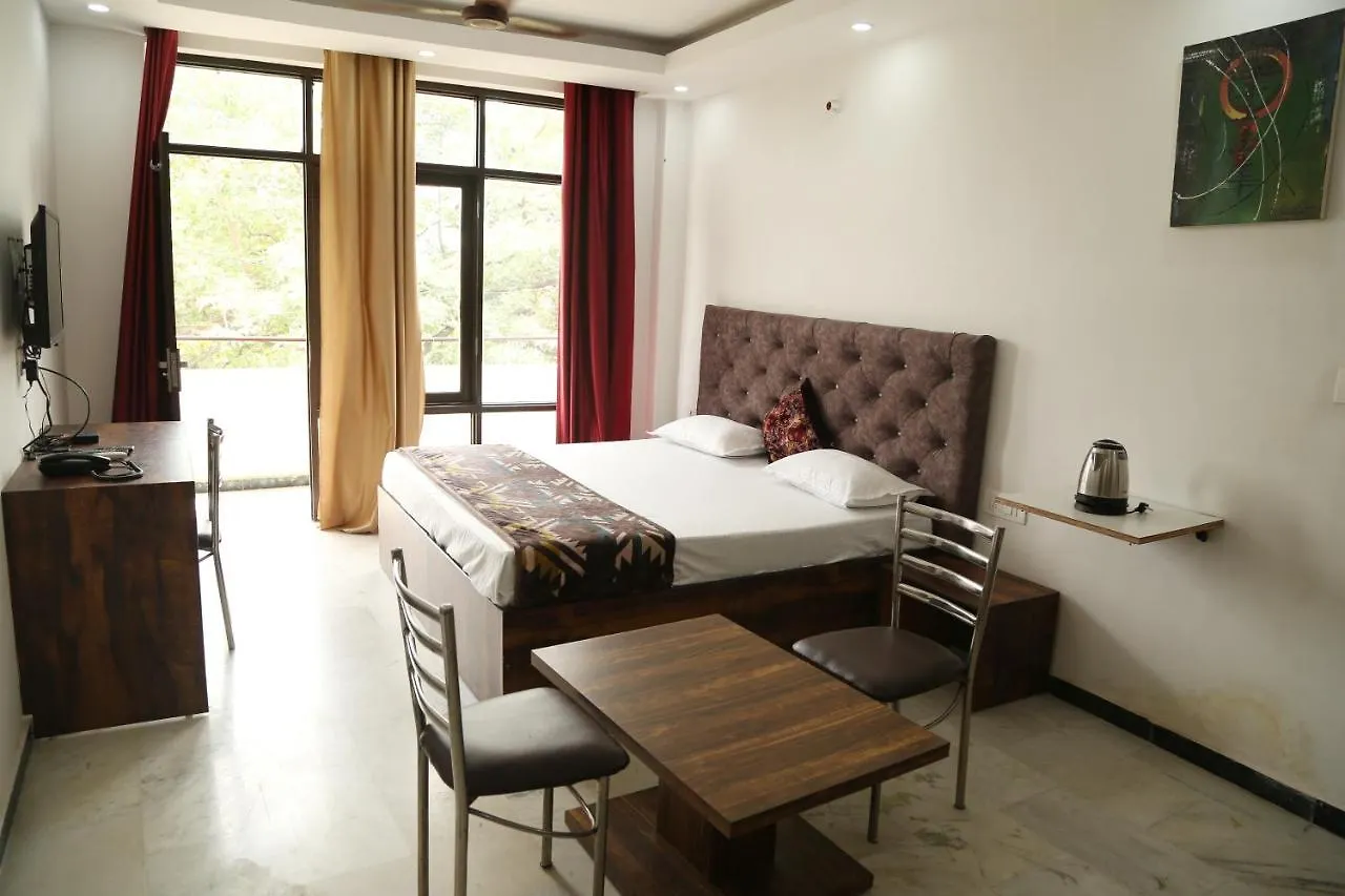 Shanti Residency Nové Dillí 0*,